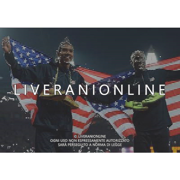 (120809) -- LONDON, Aug. 9, 2012 () -- Christian Taylor (L) of USA celebrates with teammate Will Claye after men\'s triple jump final, at London 2012 Olympic Games, London, Britain, Aug. 9, 2012. Christian Taylor and Will Claye of USA won gold and silver medal in this event. (/Li Ga)(zgp) ©photoshot/AGENZIA ALDO LIVERANI SAS - ITALY ONLY - GIOCHI OLIMPICI, OLIMPIADI LONDRA 2012