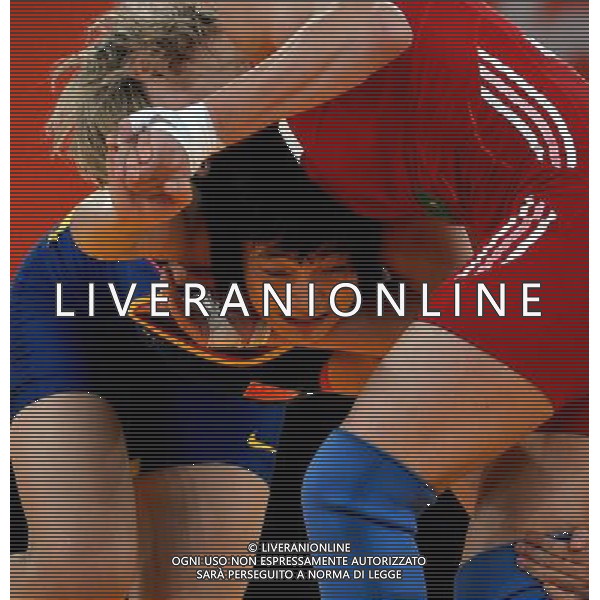 (120809) -- LONDON, Aug. 9, 2012 () -- Wang Jiao of China (blue) competes with Guzel Manyurova of Kazakhstan during the bronze medal match of women\'s wrestling freestyle 72kg at London 2012 Olympic Games in London, Britain, on August 9, 2012. Guzel Manyurova of Kazakhstan won the match and claimed the bronze medal. (/Gesang Dawa) ©photoshot/AGENZIA ALDO LIVERANI SAS - ITALY ONLY - GIOCHI OLIMPICI, OLIMPIADI LONDRA 2012