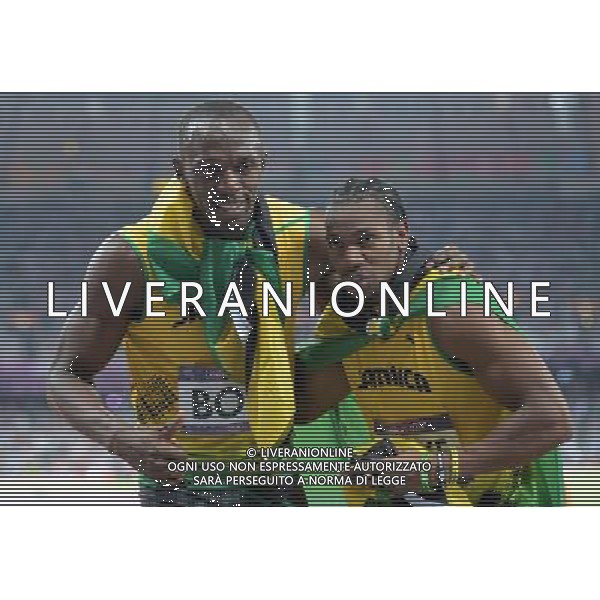 (120809) -- LONDON, Aug. 9, 2012 () -- Usain Bolt (L) of Jamaica celebrates with teammate Yohan Blake after men\'s 200m final, at London 2012 Olympic Games, London, Britain, Aug. 9, 2012. Usain Bolt won gold medal with 19.32. (/Yang Zongyou)(zgp) ©photoshot/AGENZIA ALDO LIVERANI SAS - ITALY ONLY - GIOCHI OLIMPICI, OLIMPIADI LONDRA 2012