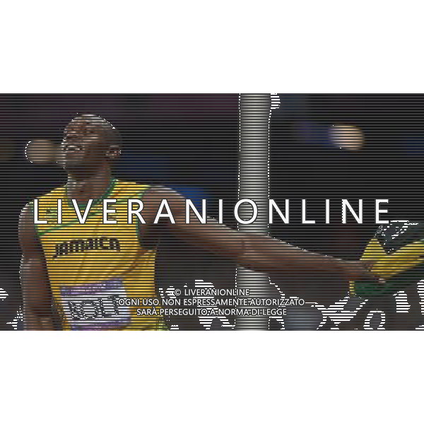(120809) -- LONDON, Aug. 9, 2012 () -- Usain Bolt of Jamaica celebrates after men\'s 200m final, at London 2012 Olympic Games, London, Britain, Aug. 9, 2012. Usain Bolt won gold medal with 19.32. (/Li Ga)(zgp) ©photoshot/AGENZIA ALDO LIVERANI SAS - ITALY ONLY - GIOCHI OLIMPICI, OLIMPIADI LONDRA 2012