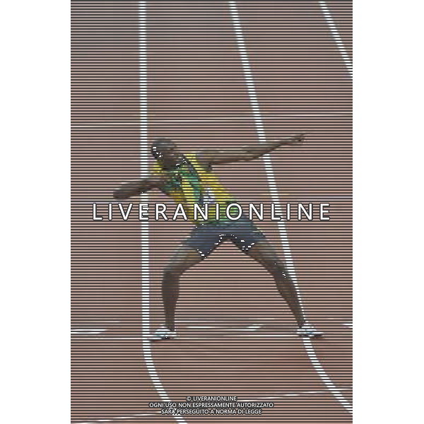 Usain Bolt celebrates winning men\'s 200m final. Olympic Stadium, Olympic Park, Stratford. London ©PHOTOSHOT/AGENZIA ALDO LIVERANI SAS - ITALY ONLY - GIOCHI OLIMPICI, OLIMPIADI LONDRA 2012
