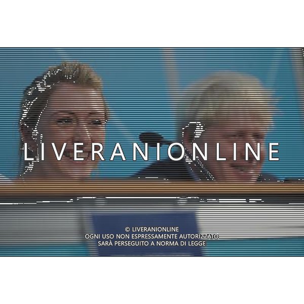 Double Olympic gold medalist Laura Trott, with mayor of London Boris Johnson at the launch of the Ride London initiative. ©PHOTOSHOT/AGENZIA ALDO LIVERANI SAS - ITALY ONLY - EDITORIAL USE ONLY