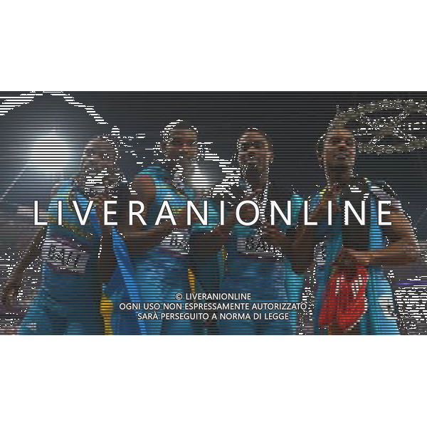(120810) -- LONDON, Aug. 10, 2012 () -- Runners of Bahamas celebrate after men\'s 4x400m relay final at London 2012 Olympic Games, London, Britain, Aug. 10, 2012. The Bahamian team won gold medal with 2:56.72. (/Gesang Dawa)(zgp) AG ALDO LIVERANI S A S ONLY ITALY