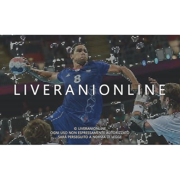 (120810) -- LONDON, Aug. 10, 2012 () -- Daniel Narcisse of France attacks during the men\'s handball semifinal match between France and Croatia at London 2012 Olympic Games, London, Britain, Aug. 10, 2012. France won the match 25-22 and advanced to the final. (/Yang Lei)(zgp) AG ALDO LIVERANI S A S ONLY ITALY
