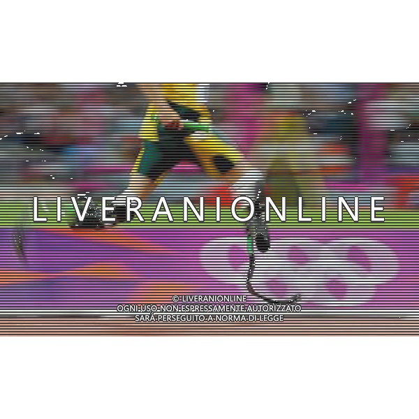 (120810) -- LONDON, Aug. 10, 2012 () -- Oscar Pistorius of South Africa competes in men\'s 4x400m relay final at London 2012 Olympic Games, London, Britain, Aug. 10, 2012. The team of South Africa ranked 8th with 3:03.46 (/Yin Gang)(zgp) AG ALDO LIVERANI S A S ONLY ITALY