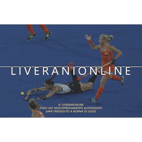 (120810) -- LONDON, Aug. 10, 2012 () -- Sofia Maccari of Argentina falls down during women\'s hockey gold medal match between the Netherlands and Argentina at London 2012 Olympic Games, London, Britain, Aug. 10, 2012. The Netherlands claimed the gold medal of the event. (/Shen Bohan) AG ALDO LIVERANI S A S ONLY ITALY