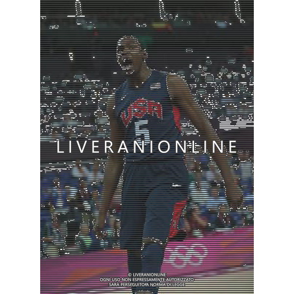 (120810) -- LONDON, Aug. 10, 2012 () -- Kevin Durant of the United States acts during the men\'s basketball semifinal match between the United States and Argentina at London 2012 Olympic Games, London, Britain, Aug. 10, 2012. The United States won the match 109-83 and advanced to the final. (/Meng Yongmin) AG ALDO LIVERANI S A S ONLY ITALY