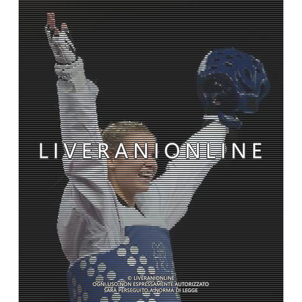 (120810) -- LONDON, Aug. 10, 2012 () -- Helena Fromm of Germany (blue) celebrates after winning over Carmen Marton of Australia during the bronze medal match of women\'s Taekwondo -67kg event at London 2012 Olympic Games in London, Britain, on August 10, 2012. Helena Fromm of Germany won the match and claimed the bronze medal of the event. (/Wang Lili) AG ALDO LIVERANI S A S ONLY ITALY