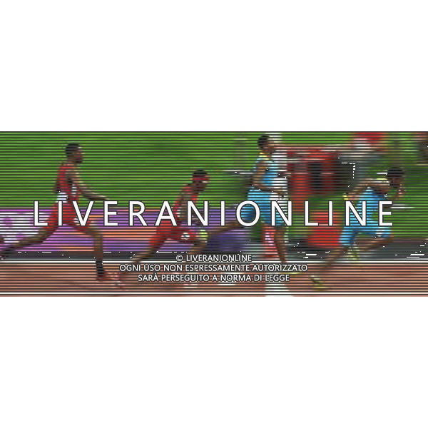 (120810) -- LONDON, Aug. 10, 2012 () -- Ramon Miller (1st R) of Bahamas competes during men\'s 4x400m relay final at London 2012 Olympic Games, London, Britain, Aug. 10, 2012. The Bahamian team won gold medal with 2:56.72. (/Wu Xiaoling)(zgp) AG ALDO LIVERANI S A S ONLY ITALY
