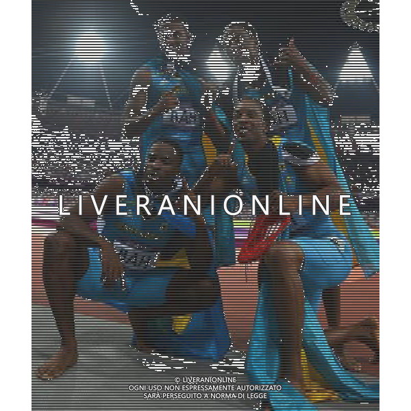 (120810) -- LONDON, Aug. 10, 2012 () -- Runners of Bahamas celebrate after men\'s 4x400m relay final at London 2012 Olympic Games, London, Britain, Aug. 10, 2012. The Bahamian team won gold medal with 2:56.72. (/Gesang Dawa)(zgp) AG ALDO LIVERANI S A S ONLY ITALY