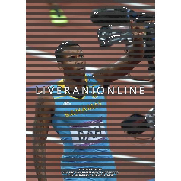 (120810) -- LONDON, Aug. 10, 2012 () -- Ramon Miller of Bahamas celebrates after men\'s 4x400m relay final at London 2012 Olympic Games, London, Britain, Aug. 10, 2012. The Bahamian team won gold medal with 2:56.72. (/Gong Lei)(zgp) AG ALDO LIVERANI S A S ONLY ITALY