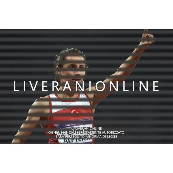 (120810) -- LONDON, Aug. 10, 2012 () -- Asli Cakir Alptekin of Turkey celebrates after women\'s 1500m final at London 2012 Olympic Games, London, Britain, Aug. 10, 2012. Asli Cakir Alptekin won gold medal with 4:10.23. (/Li Gang)(zgp) AG ALDO LIVERANI S A S ONLY ITALY