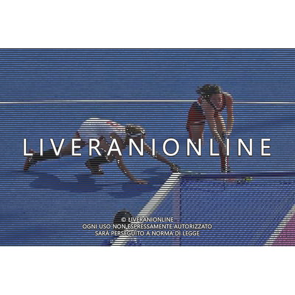 (120810) -- LONDON, Aug. 10, 2012 () --Gaelle Valcke of Belgium (L) defends during women\'s hockey classification 11th-12th match between Belgium and USA, at London 2012 Olympic Games in London, Britain, on August 10, 2012. Belgium won 2-1. (/Shen Bohan) (nxl) ©photoshot/Agenzia Aldo Liverani Sas - ITALY ONLY - GIOCHI OLIMPICI, OLIMPIADI LONDRA 2012