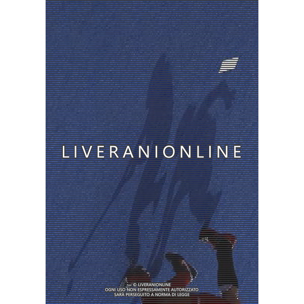 (120810) -- LONDON, Aug. 10, 2012 () -- Shadows of Kayla Bashore-Smedley of USA (L) and Gaelle Valcke of Belgium are pictured during women\'s hockey classification 11th-12th match between Belgium and USA, at London 2012 Olympic Games in London, Britain, on August 10, 2012. Belgium won 2-1. (/Shen Bohan) (nxl) ©photoshot/Agenzia Aldo Liverani Sas - ITALY ONLY - GIOCHI OLIMPICI, OLIMPIADI LONDRA 2012