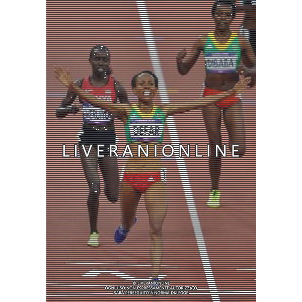 (120810) -- LONDON, Aug. 10, 2012 () -- Meseret Defar of Ethiopia runs across finish line during women\'s 5000m final at London 2012 Olympic Games, London, Britain, Aug. 10, 2012. Meseret Defar won gold medal with 15:04.25. (/Gong Lei)(zgp) ©photoshot/Agenzia Aldo Liverani Sas - ITALY ONLY - GIOCHI OLIMPICI, OLIMPIADI LONDRA 2012