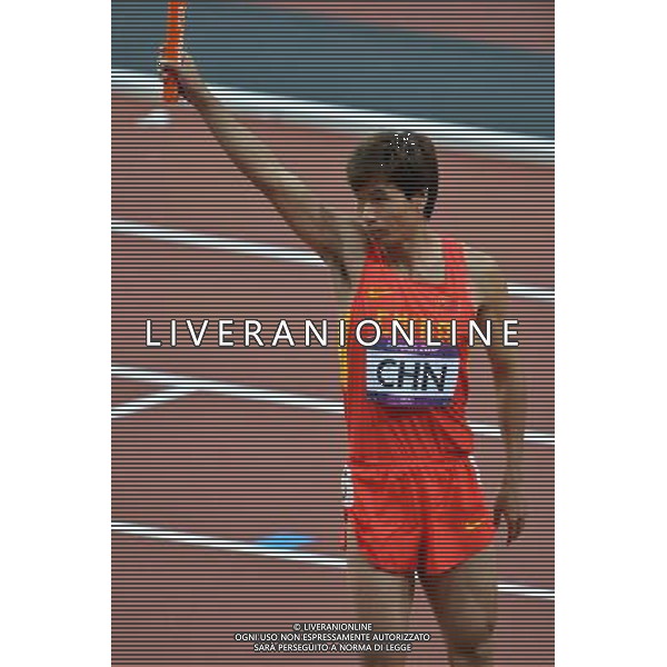 (120810) -- LONDON, Aug. 10, 2012 () -- China\'s Guo Fan warms up before men\'s 4x100m relay heat at London 2012 Olympic Games, London, Britain, Aug. 10, 2012. The Chinese team was disqualified for final with 38.38. (/Gong Lei)(zgp) ©photoshot/Agenzia Aldo Liverani Sas - ITALY ONLY - GIOCHI OLIMPICI, OLIMPIADI LONDRA 2012