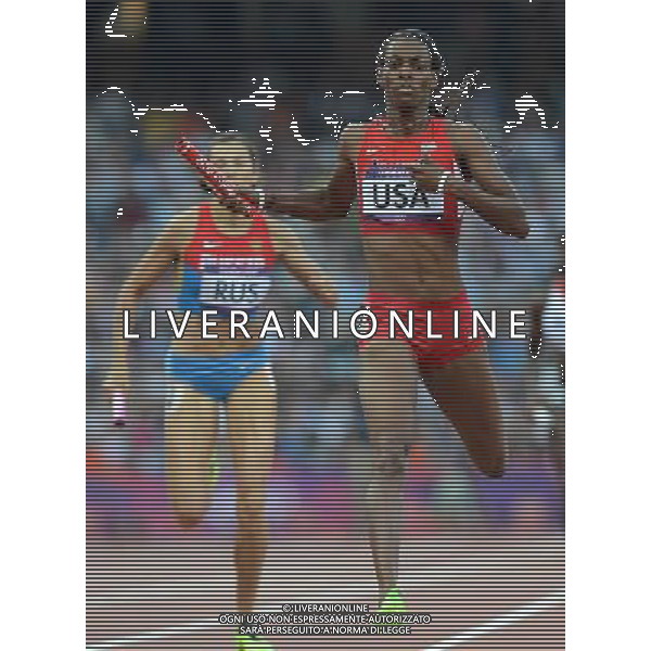 (120810) -- LONDON, Aug. 10, 2012 () -- DeeDee Trotter of USA sprints during women\'s 4x400m relay heat at London 2012 Olympic Games, London, Britain, Aug. 10, 2012. The USA team advanced to final. (/Li Gang)(zgp) ©photoshot/Agenzia Aldo Liverani Sas - ITALY ONLY - GIOCHI OLIMPICI, OLIMPIADI LONDRA 2012