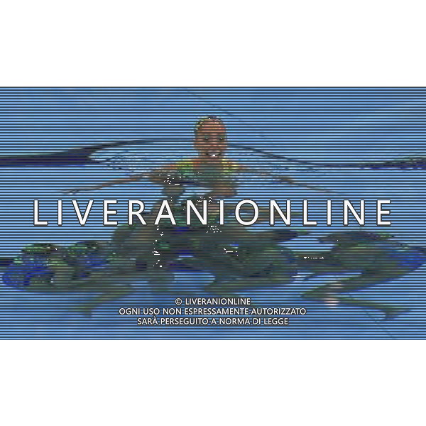 (120810) -- LONDON, Aug. 10, 2012 () -- Members of the British team perform during women\'s Synchronised Swimming teams free routine competition, at London 2012 Olympic Games in London, Britain, on August 10, 2012. The British team finished sixth. (/Ren Zhenglai) (nxl) ©photoshot/Agenzia Aldo Liverani Sas - ITALY ONLY - GIOCHI OLIMPICI, OLIMPIADI LONDRA 2012