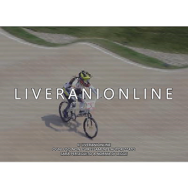 (120810) -- LONDON, Aug. 10, 2012 () -- Mariana Pajon of Colombia (No.5) competes during women\'s cycling BMX competition, at London 2012 Olympic Games in London, Britain, on August 10, 2012. Mariana Pajon of Colombia won gold medal. (/Yang Zongyou) (nxl) ©photoshot/Agenzia Aldo Liverani Sas - ITALY ONLY - GIOCHI OLIMPICI, OLIMPIADI LONDRA 2012