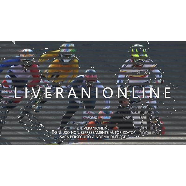 (120810) -- LONDON, Aug. 10, 2012 () -- Mariana Pajon of Colombia (No.5) competes during women\'s cycling BMX competition, at London 2012 Olympic Games in London, Britain, on August 10, 2012. Mariana Pajon of Colombia won gold medal. (/Cheng Min) (nxl) ©photoshot/Agenzia Aldo Liverani Sas - ITALY ONLY - GIOCHI OLIMPICI, OLIMPIADI LONDRA 2012