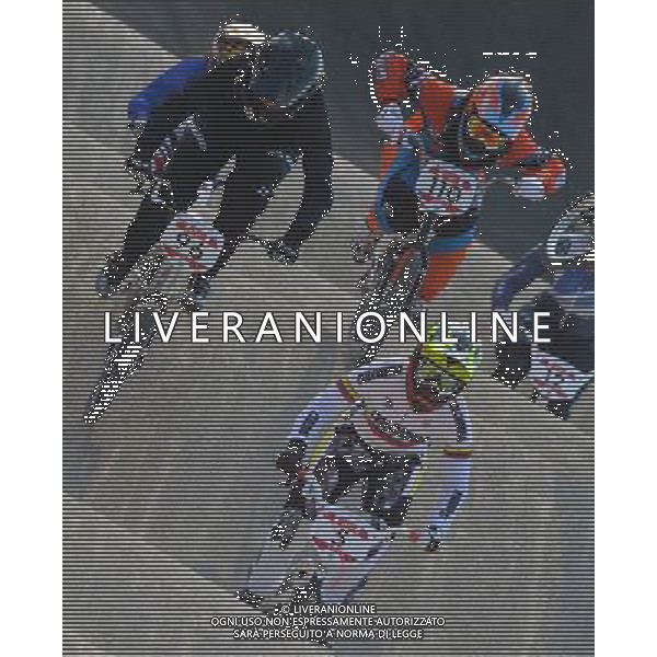 (120810) -- LONDON, Aug. 10, 2012 () -- Mariana Pajon of Colombia (No.5) competes during women\'s cycling BMX competition, at London 2012 Olympic Games in London, Britain, on August 10, 2012. Mariana Pajon of Colombia won gold medal. (/Cheng Min) (nxl) ©photoshot/Agenzia Aldo Liverani Sas - ITALY ONLY - GIOCHI OLIMPICI, OLIMPIADI LONDRA 2012