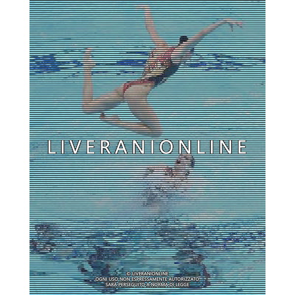 (120810) -- LONDON, Aug. 10, 2012 () -- Members of the Russian team perform during women\'s Synchronised Swimming teams free routine competition, at London 2012 Olympic Games in London, Britain, on August 10, 2012. The Russian team won gold medal. (/Chen Jianli) (nxl) ©photoshot/Agenzia Aldo Liverani Sas - ITALY ONLY - GIOCHI OLIMPICI, OLIMPIADI LONDRA 2012