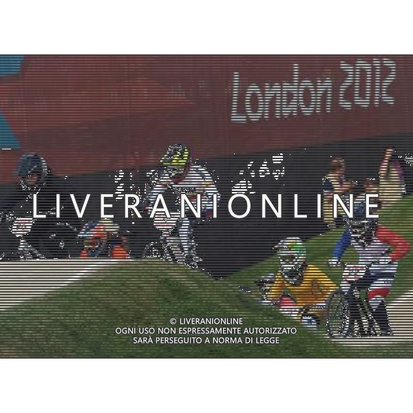 (120810) -- LONDON, Aug. 10, 2012 () -- Mariana Pajon of Colombia (No.5) competes during women\'s cycling BMX competition, at London 2012 Olympic Games in London, Britain, on August 10, 2012. Mariana Pajon of Colombia won gold medal. (/Yang Zongyou) (nxl) ©photoshot/Agenzia Aldo Liverani Sas - ITALY ONLY - GIOCHI OLIMPICI, OLIMPIADI LONDRA 2012