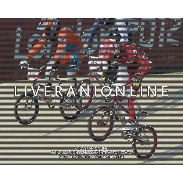 (120810) -- LONDON, Aug. 10, 2012 () -- Maris Strombergs of Latvia (No.81) competes during men\'s cycling BMX competition, at London 2012 Olympic Games in London, Britain, on August 10, 2012. Maris Strombergs of Latvia won gold medal. (/Yang Zongyou) (nxl) ©photoshot/Agenzia Aldo Liverani Sas - ITALY ONLY - GIOCHI OLIMPICI, OLIMPIADI LONDRA 2012