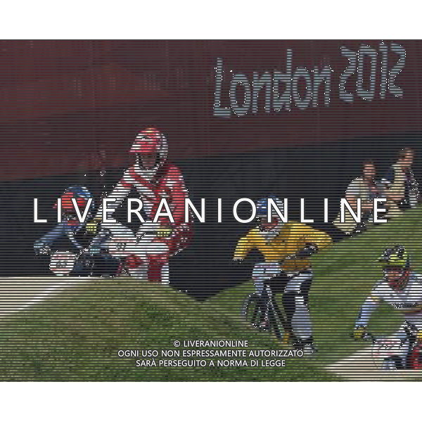 (120810) -- LONDON, Aug. 10, 2012 () -- Maris Strombergs of Latvia (No.81) competes during men\'s cycling BMX competition, at London 2012 Olympic Games in London, Britain, on August 10, 2012. Maris Strombergs of Latvia won gold medal. (/Yang Zongyou) (nxl) ©photoshot/Agenzia Aldo Liverani Sas - ITALY ONLY - GIOCHI OLIMPICI, OLIMPIADI LONDRA 2012