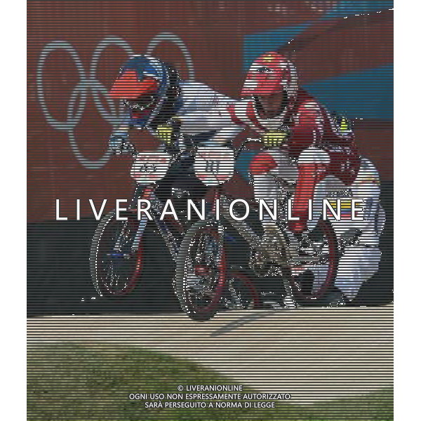 (120810) -- LONDON, Aug. 10, 2012 () -- Maris Strombergs of Latvia (No.81) competes during men\'s cycling BMX competition, at London 2012 Olympic Games in London, Britain, on August 10, 2012. Maris Strombergs of Latvia won gold medal. (/Yang Zongyou) (nxl) ©photoshot/Agenzia Aldo Liverani Sas - ITALY ONLY - GIOCHI OLIMPICI, OLIMPIADI LONDRA 2012