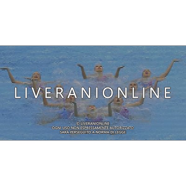 (120810) -- LONDON, Aug. 10, 2012 () -- Members of the Chinese team perform during women\'s Synchronised Swimming teams free routine competition, at London 2012 Olympic Games in London, Britain, on August 10, 2012. The Chinese team won silver medal. (/Ren Zhenglai) (nxl) ©photoshot/Agenzia Aldo Liverani Sas - ITALY ONLY - GIOCHI OLIMPICI, OLIMPIADI LONDRA 2012