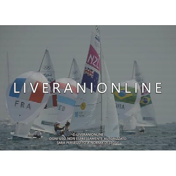 (120810) -- WEYMOUTH, Aug. 10, 2012 () -- Athletes compete in 470 women competition of sailing event, at London 2012 Olympic Games in Weymouth and Portland, Britain, August 10, 2012. Jo Aleh/Olivia Powrie of New Zealand won gold medal. (/Zeng Yi) (zgp) ©photoshot/Agenzia Aldo Liverani Sas - ITALY ONLY - GIOCHI OLIMPICI, OLIMPIADI LONDRA 2012