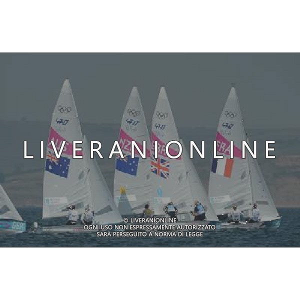 (120810) -- WEYMOUTH, Aug. 10, 2012 () -- Athletes compete in 470 women competition of sailing event, at London 2012 Olympic Games in Weymouth and Portland, Britain, August 10, 2012. Jo Aleh/Olivia Powrie of New Zealand won gold medal. (/Zeng Yi) (zgp) ©photoshot/Agenzia Aldo Liverani Sas - ITALY ONLY - GIOCHI OLIMPICI, OLIMPIADI LONDRA 2012