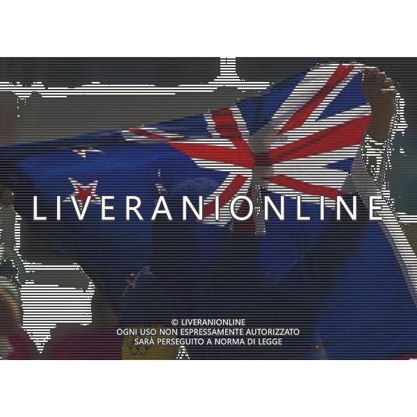 (120810) -- WEYMOUTH, Aug. 10, 2012 () -- Jo Aleh (L)/Olivia Powrie of New Zealand celebrate after 470 women competition of sailing event, at London 2012 Olympic Games in Weymouth and Portland, Britain, August 10, 2012. Jo Aleh/Olivia Powrie of New Zealand won gold medal. (/Fei Maohua) (zgp) ITALY ONLY - GIOCHI OLIMPICI, OLIMPIADI LONDRA 2012