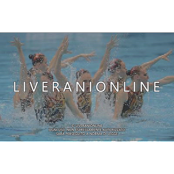 (120810) -- LONDON, Aug. 10, 2012 () -- Members of the Russia team perform during women\'s Synchronised Swimming teams free routine competition, at London 2012 Olympic Games in London, Britain, on August 10, 2012. The Russian team won gold medal. (/Wu Xiaoling) (nxl) ITALY ONLY - GIOCHI OLIMPICI, OLIMPIADI LONDRA 2012