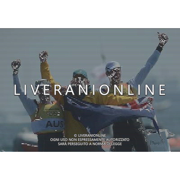 (120810) -- WEYMOUTH, Aug. 10, 2012 () -- Mathew Belcher (L)/Malcolm Page (R) of Australia celebrate after 470 men competition of sailing event, at London 2012 Olympic Games in Weymouth and Portland, Britain, August 10, 2012. Mathew Belcher/Malcolm Page of Australia won gold medal. Luke Patience/Stuart Bithell of Britain won silver medal. (/Zeng Yi) (zgp) ITALY ONLY - GIOCHI OLIMPICI, OLIMPIADI LONDRA 2012