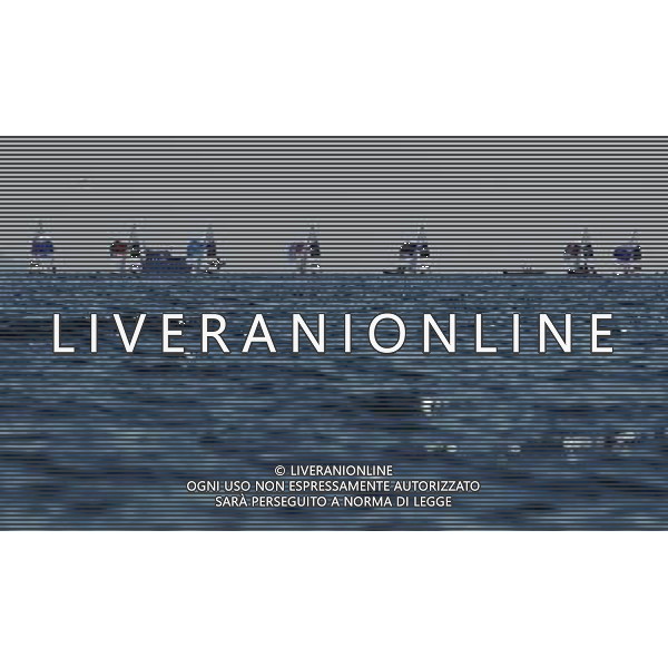 (120810) -- WEYMOUTH, Aug. 10, 2012 () -- Athletes compete in 470 men competition of sailing event, at London 2012 Olympic Games in Weymouth and Portland, Britain, August 10, 2012. (/Fei Maohua) (zgp) ITALY ONLY - GIOCHI OLIMPICI, OLIMPIADI LONDRA 2012