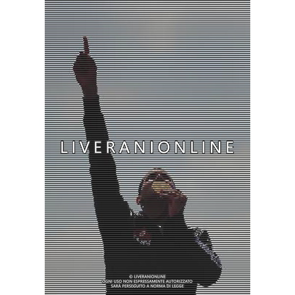 (120810) -- LONDON, Aug. 10, 2012 () -- Gold medalist Oussama Mellouli of Tunisia celebrates during victory ceremony of men\'s swimming 10km marathon, at London 2012 Olympic Games in London, Britain, on August 10, 2012. (/Tao Xiyi) (nxl) ITALY ONLY - GIOCHI OLIMPICI, OLIMPIADI LONDRA 2012