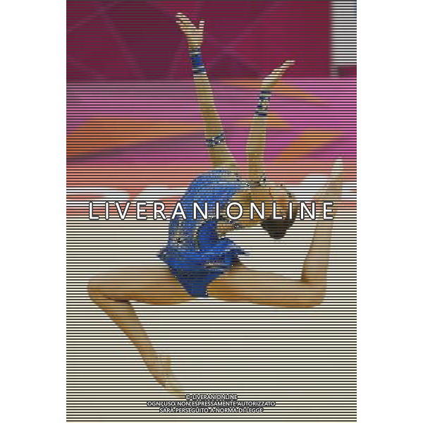 (120811) -- LONDON, Aug. 11, 2012 () -- Evgeniya Kanaeva of Russia competes in gymnastics rhythmic individual all-around event, at London 2012 Olympic Games in London, Britain, on August 11, 2012. Evgeniya Kanaeva of Russia won gold medal with 116.900. (/Yang Zongyou)(zgp) ITALY ONLY - GIOCHI OLIMPICI, OLIMPIADI LONDRA 2012