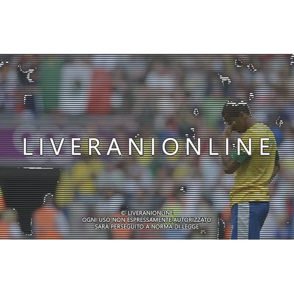 (120811) -- LONDON, Aug. 11, 2012 () -- Lucas of Brazil is pictured after men\'s football gold medal match between Brazil and Mexico, at London 2012 Olympic Games in London, Britain, on August 11, 2012. Mexico won 2-1. (/Qi Heng) (nxl) ITALY ONLY - GIOCHI OLIMPICI, OLIMPIADI LONDRA 2012