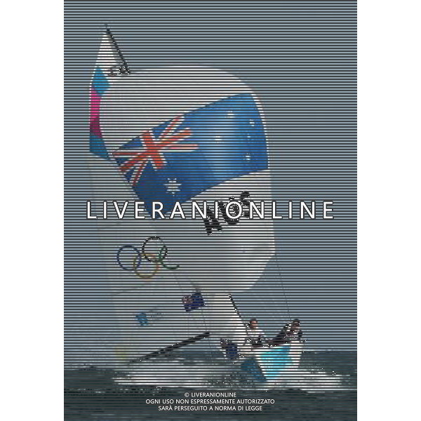 (120811) -- LONDON, Aug. 11, 2012 () -- The Australian team competes in Elliott 6m WMR competition of Sailing event, at London 2012 Olympic Games in Britain, on August 11, 2012. The Australian team won silver medal. (/Zeng Yi) (nxl) ITALY ONLY - GIOCHI OLIMPICI, OLIMPIADI LONDRA 2012