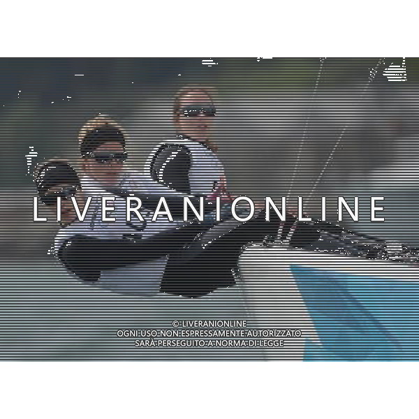 (120811) -- LONDON, Aug. 11, 2012 () -- Members of the Australian team compete during Elliott 6m WMR competition of Sailing event, at London 2012 Olympic Games in Britain, on August 11, 2012. The Australian team won silver medal. (/Zeng Yi) (nxl) ITALY ONLY - GIOCHI OLIMPICI, OLIMPIADI LONDRA 2012