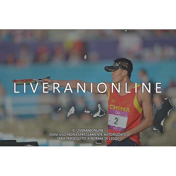 (120811) -- LONDON, Aug. 11, 2012 () -- Cao Zhongrong of China takes part in men\'s Modern Pentathlon combined competition, at London 2012 Olympic Games in London, Britain, on August 11, 2012. Cao Zhongrong of China won silver medal. (/Liu Dawei) (nxl) ITALY ONLY - GIOCHI OLIMPICI, OLIMPIADI LONDRA 2012