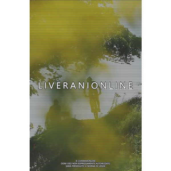 (120811) -- LONDON, Aug. 11, 2012 () -- Cyclers compete in women\'s Cross-country competition of Cycling Mountain Bike event, at London 2012 Olympic Games in London, Britain, on August 11, 2012. Julie Bresset of France won gold medal. (/Wang Shen) (nxl) ©PHOTOSHOT/Agenzia Aldo Liverani Sas - ITALY ONLY - GIOCHI OLIMPICI, OLIMPIADI LONDRA 2012