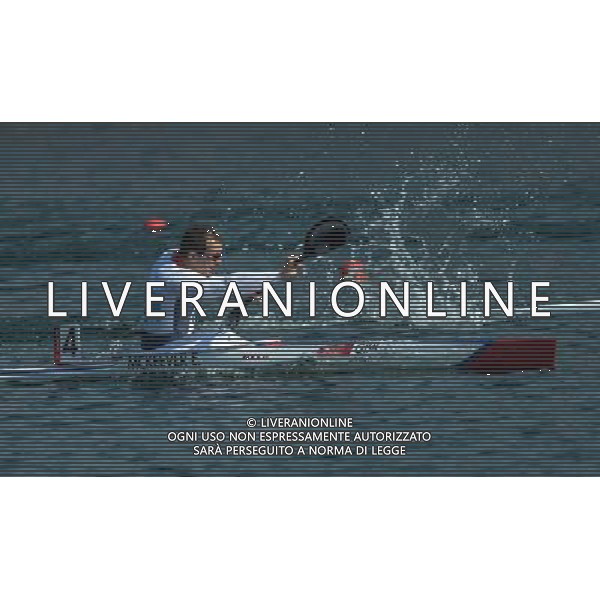 (120811) -- LONDON, Aug. 11, 2012 () -- Ed McKeever of Britain competes in men\'s kayak single (K1) 200m competition of Canoe Sprint event, at London 2012 Olympic Games in London, Britain, on August 11, 2012. Ed McKeever of Britain won gold medal. (/Cheng Min) (nxl) ©PHOTOSHOT/Agenzia Aldo Liverani Sas - ITALY ONLY - GIOCHI OLIMPICI, OLIMPIADI LONDRA 2012