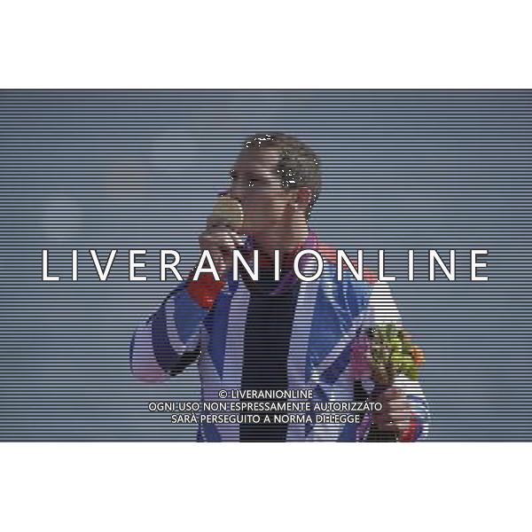 (120811) -- LONDON, Aug. 11, 2012 () -- Ed McKeever of Britain attends victory ceremony of men\'s kayak single (K1) 200m competition of Canoe Sprint event, at London 2012 Olympic Games in London, Britain, on August 11, 2012. Ed McKeever of Britain won gold medal. (/Shen Bohan) (nxl) ©PHOTOSHOT/Agenzia Aldo Liverani Sas - ITALY ONLY - GIOCHI OLIMPICI, OLIMPIADI LONDRA 2012