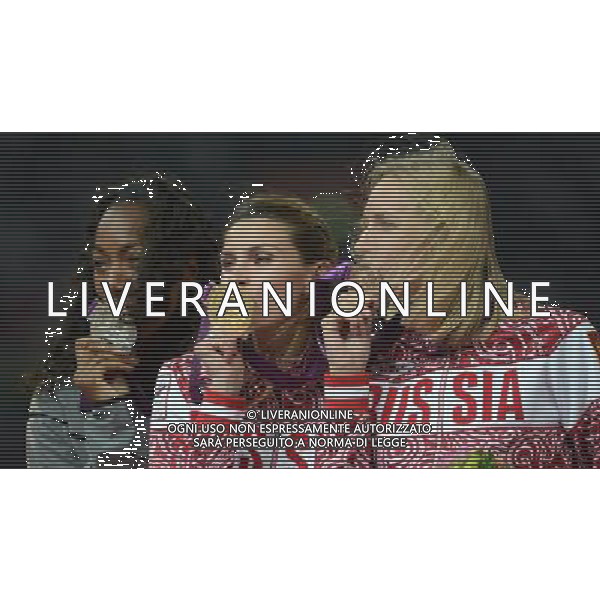 (120811) -- LONDON, Aug. 11, 2012 () -- Gold medalist Anna Chicherova (C) of Russia, silver medalist Brigetta Barrett (L) of USA, and bronze medalist Svetlana Shkolina of Russia pose at awarding ceremony of women\'s high jump event at London 2012 Olympic Games, London, Britain, Aug. 11, 2012. (/Wang Jianhua)(zgp) ©PHOTOSHOT/Agenzia Aldo Liverani Sas - ITALY ONLY - GIOCHI OLIMPICI, OLIMPIADI LONDRA 2012