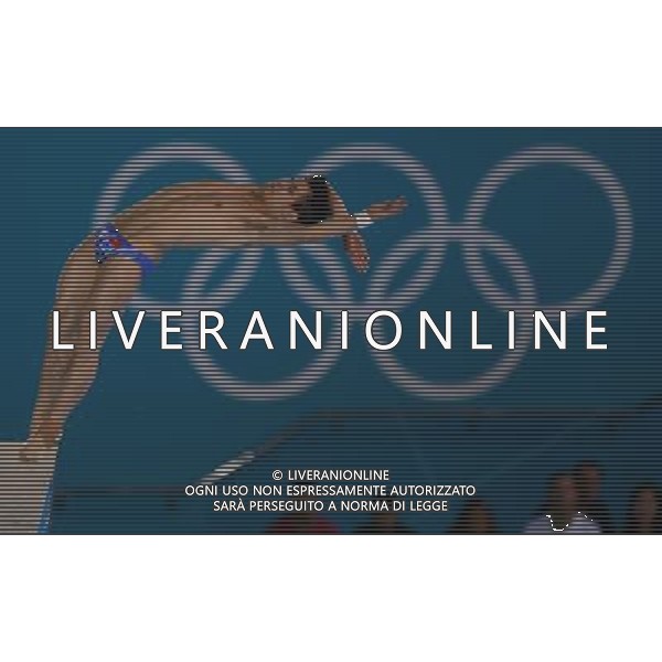 (120811) -- LONDON, Aug. 11, 2012 () -- Qiu Bo of China competes during the men\'s 10m platform final at London 2012 Olympic Games, London, Britain, Aug. 11, 2012. Qiu Bo won the silver medal of the event. (/Yang Lei) ©PHOTOSHOT/Agenzia Aldo Liverani Sas - ITALY ONLY - GIOCHI OLIMPICI, OLIMPIADI LONDRA 2012