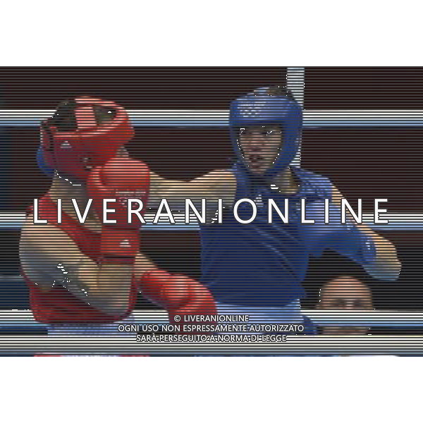 (120811) -- LONDON, Aug. 11, 2012 () -- Luke Campbell of Britain (in blue) competes with John Joe Nevin of Ireland during men\'s boxing bantam (56kg) gold medal match, at London 2012 Olympic Games in London, Britain, on August 11, 2012. Luke Campbell of Britain won gold medal. (/Guo Yong) (nxl) ©PHOTOSHOT/Agenzia Aldo Liverani Sas - ITALY ONLY - GIOCHI OLIMPICI, OLIMPIADI LONDRA 2012