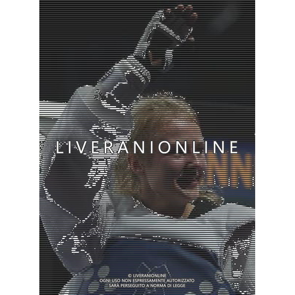 (120811) -- LONDON, Aug. 11, 2012 () -- Anastasia Baryshnikova of Russia celebrates after winning over Lee In Jong of South Korea during the bronze medal match of women\'s +67kg Taekwondo at London 2012 Olympic Games, London, Britain, Aug. 11, 2012. Anastasia Baryshnikova of Russia won the match and claimed the bronze medal of the event. (/Wang Lili) ©PHOTOSHOT/Agenzia Aldo Liverani Sas - ITALY ONLY - GIOCHI OLIMPICI, OLIMPIADI LONDRA 2012